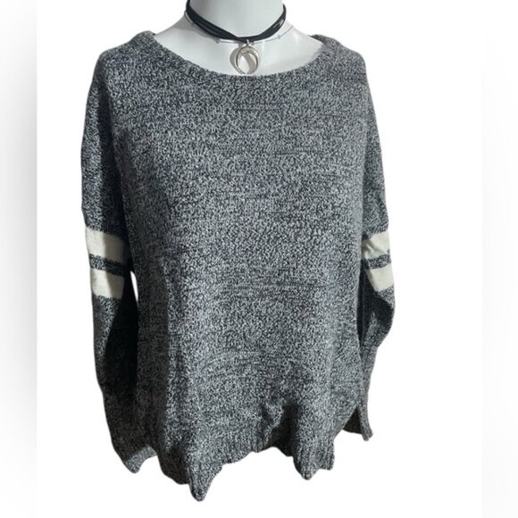 Brandy Melville "Veena" Varsity Wool Knit  Sweater - Picture 2 of 8